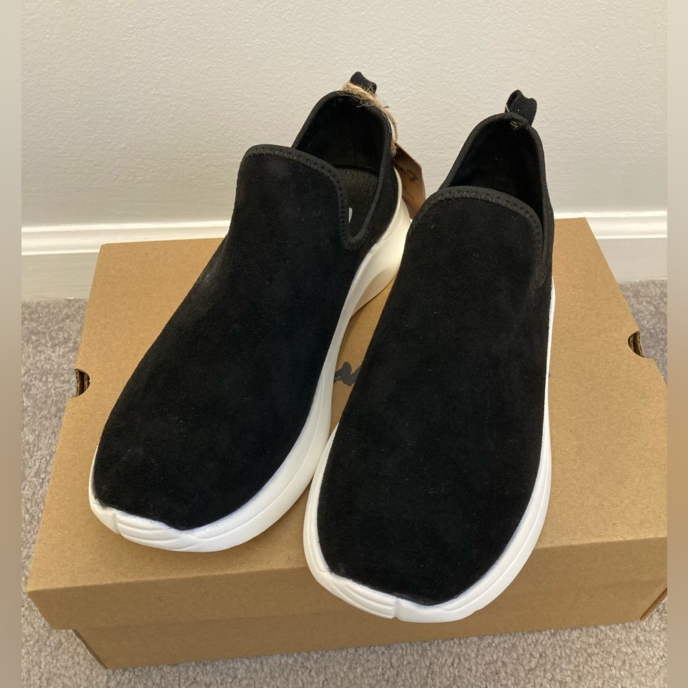 Seven7 Women's Black Electra Slip-on Sneakers Size 8.5 Waterproof